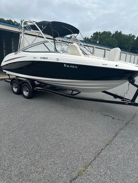 2007 Yamaha Boats AR 210