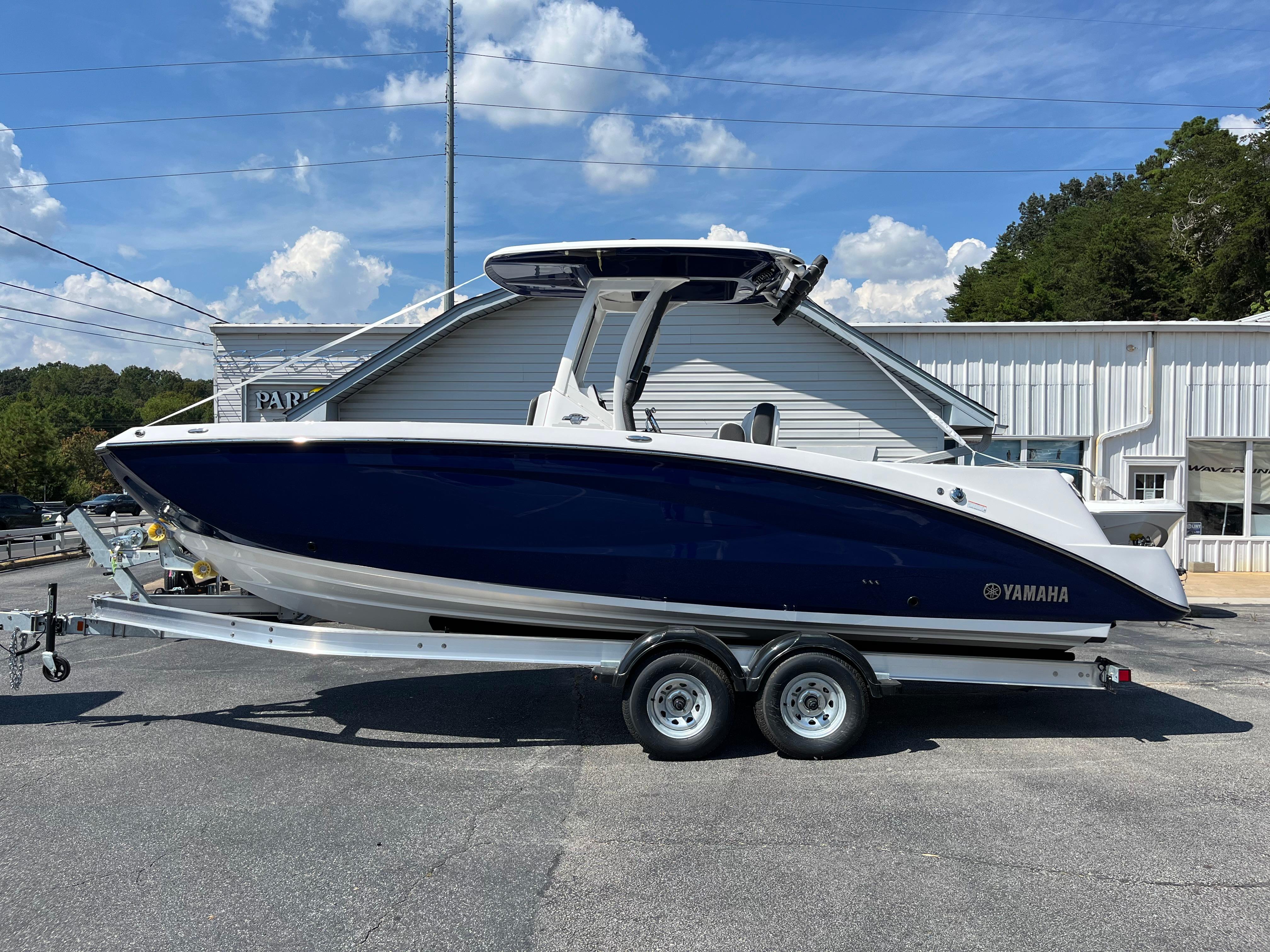 2025 Yamaha Boats 255 FSH Sport H