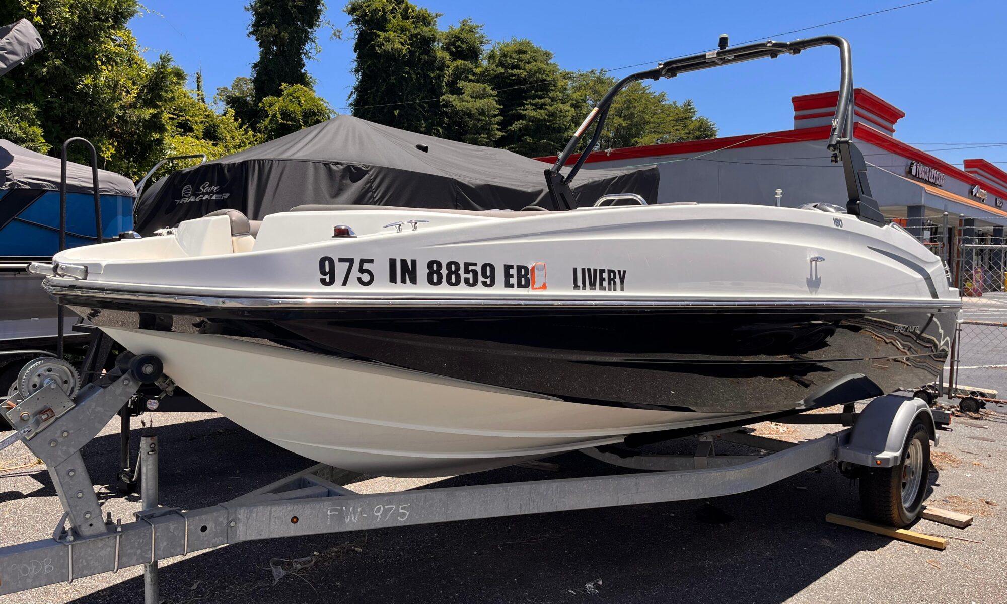 2019 bayliner 190 deck boat power 9443095 20240625105108502 1 XLARGE