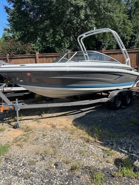 2021 crownline 220ss power 9505790 20240814070235033 1 XLARGE