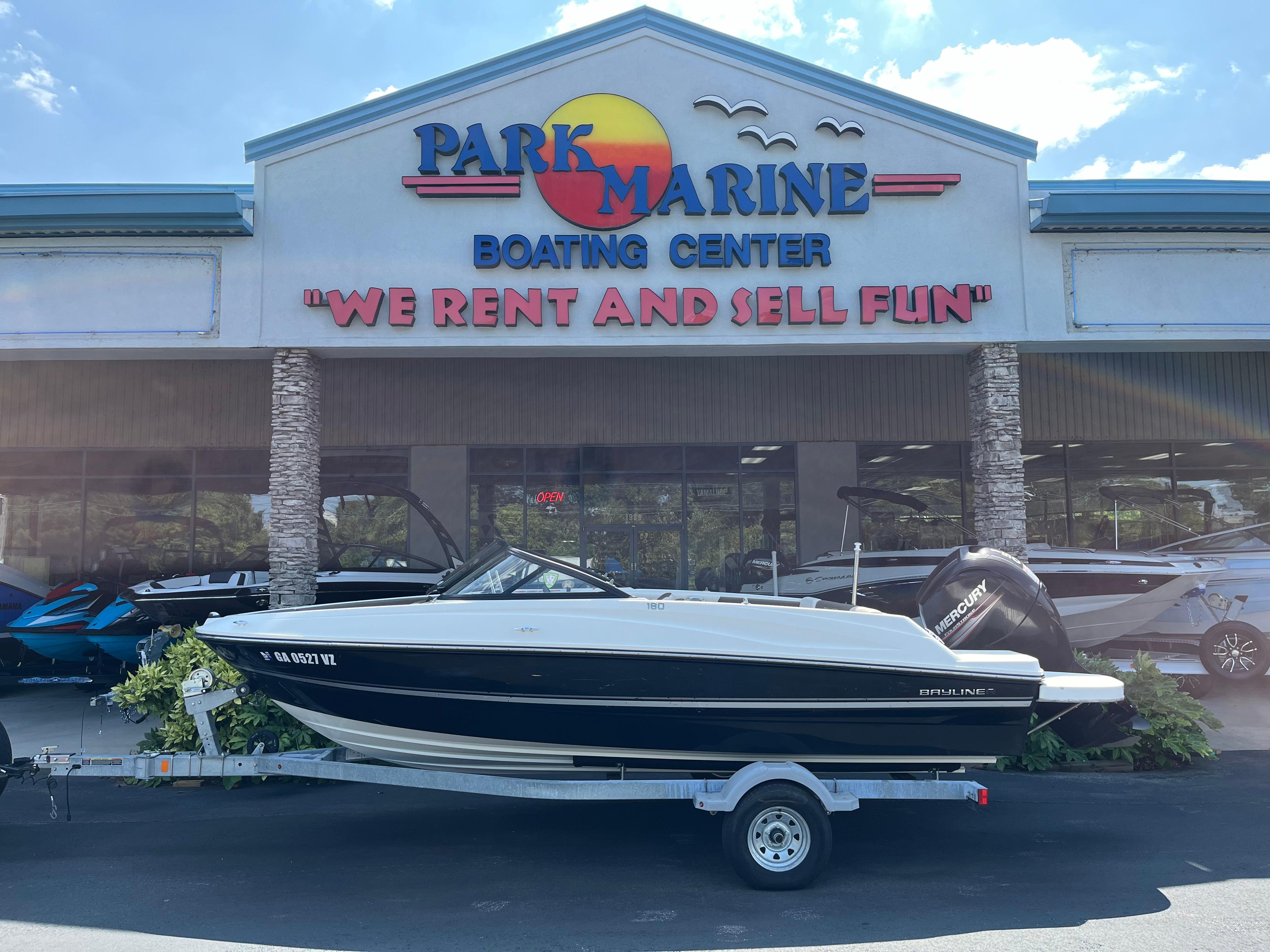 2018 Bayliner 180 Bowrider